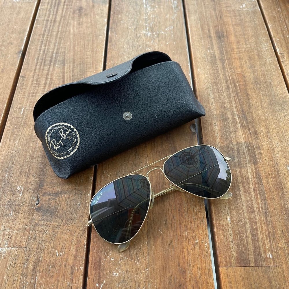CLASSIC RAY BAN AVIATOR SUNGLASSES RB3025 . GOLD RIM GREEN LENSES . POLARIZED